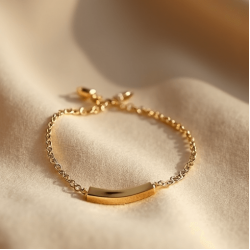 Women's Minimal Gold Bracelet