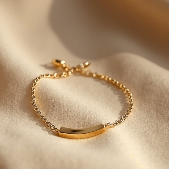 Women's Minimal Gold Bracelet
