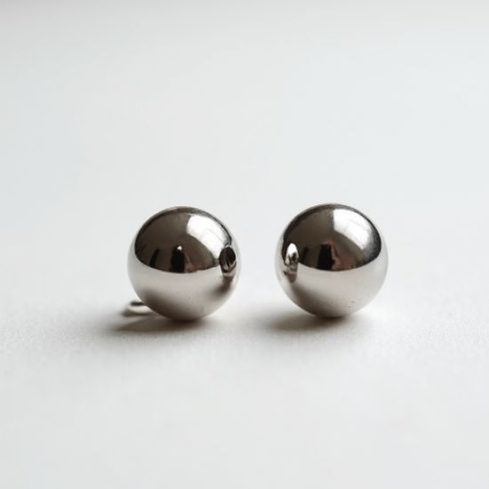 Women's Simple Silver Stud Earrings