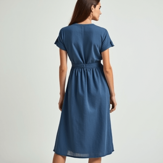 Women's Light Crew Neck Midi Dress