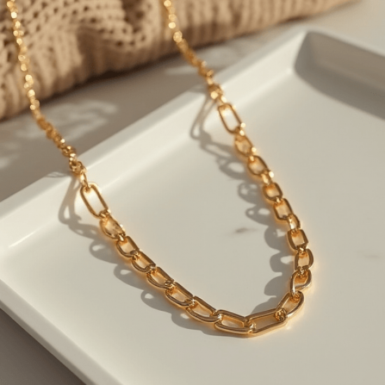 Women's Light Dainty Chain Necklace