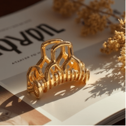 Women's Small Metal Hair Clip