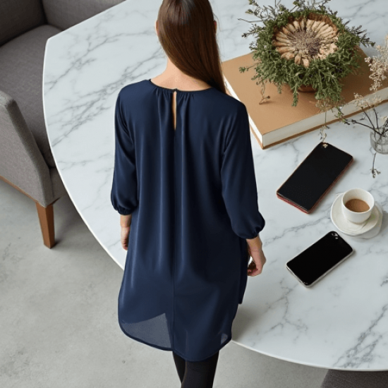 Women's Light V-Neck Long Top